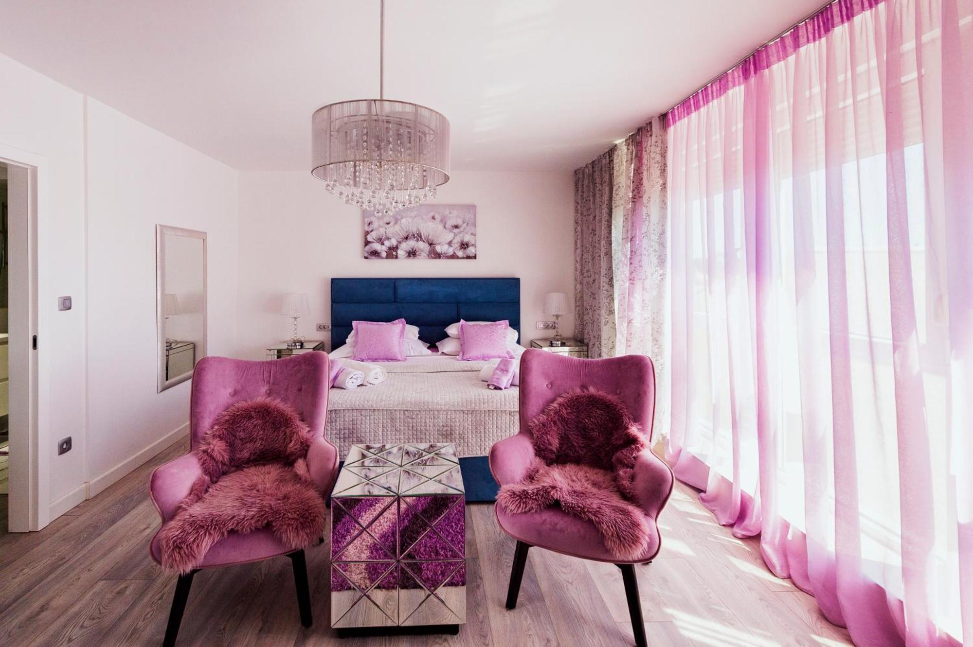 Apartman Downtown Luxury Emili